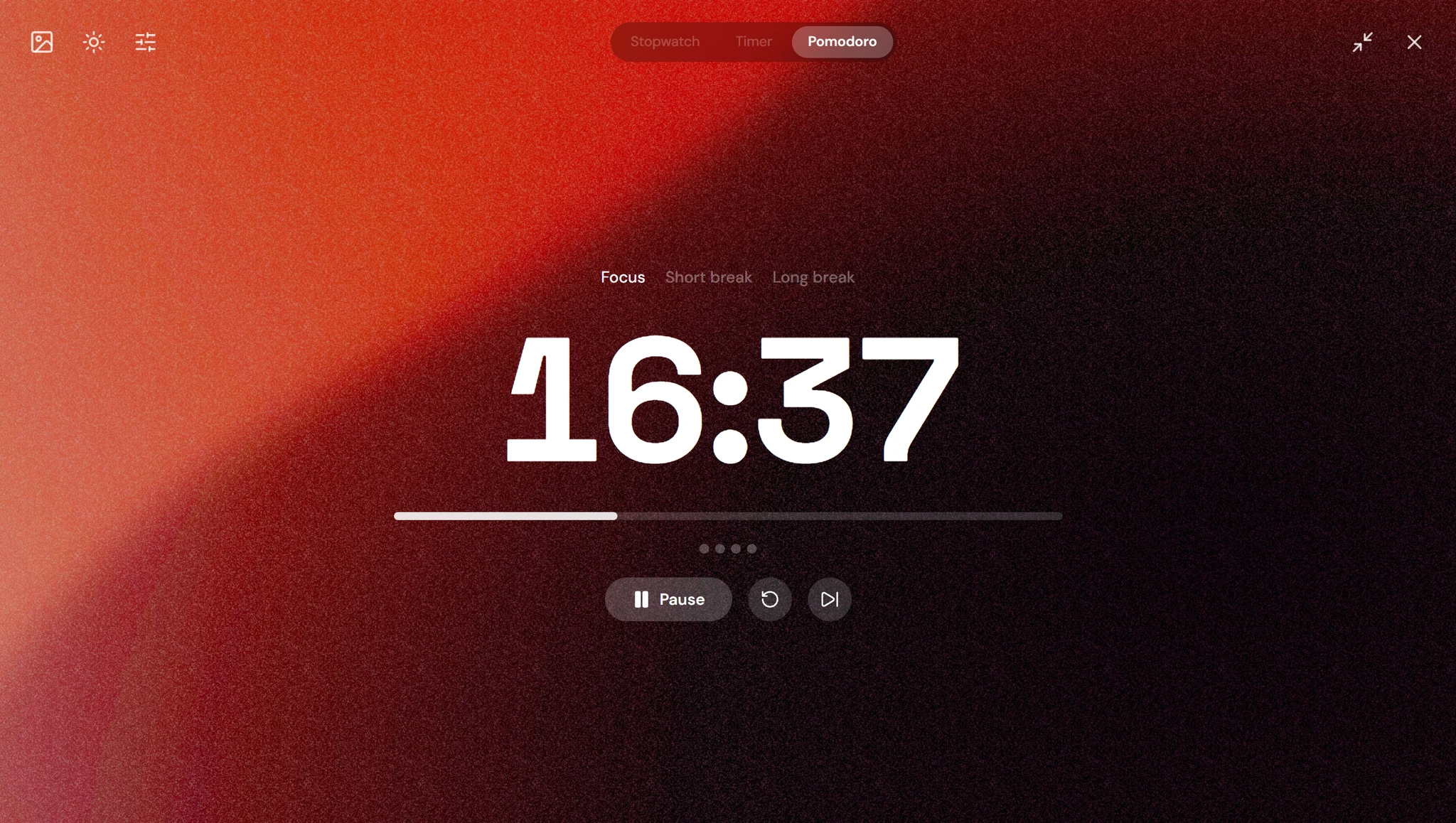 The focus tool fullscreen in Pomodoro mode, showing the phase selector, countdown and cycle dots
